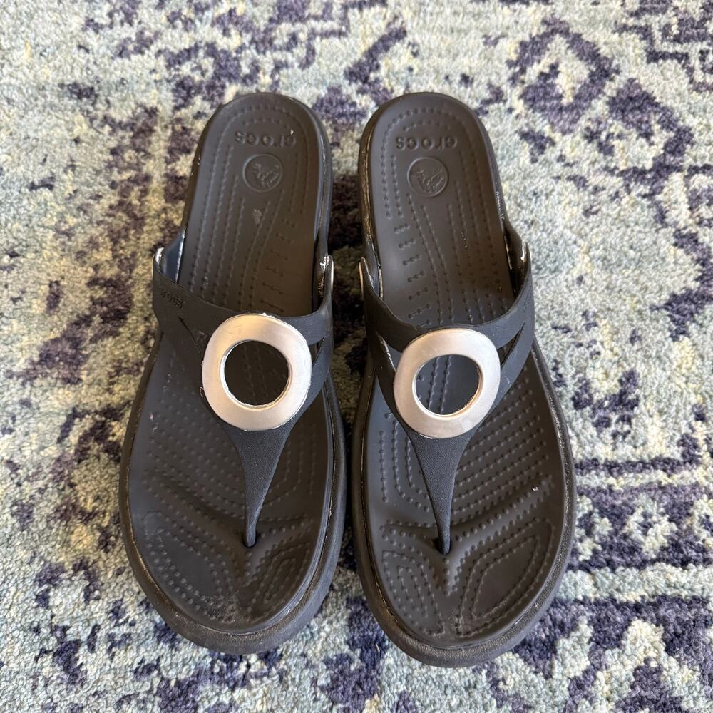 Black Women’s Crocs Light Wedge Rubber Thong Sandals with Silver Ring Detail